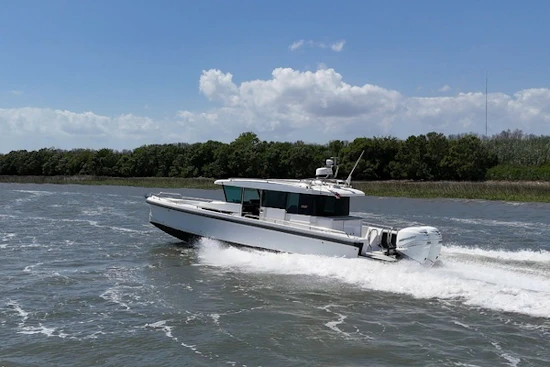 Axopar 37 XC Cross Cabin Yacht For Sale