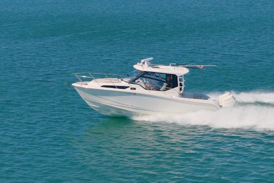 Boston Whaler Conquest Yacht For Sale