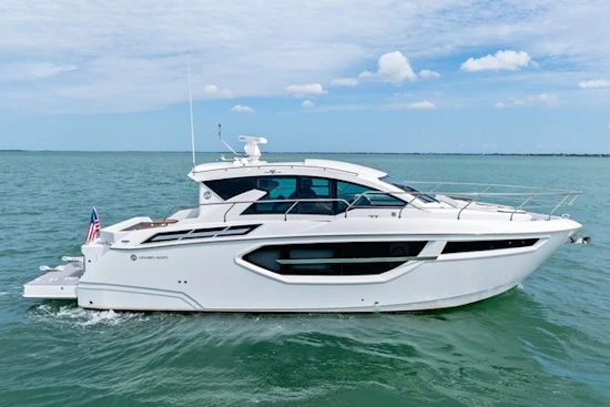 Cruisers Yachts 42 Cantius Yacht For Sale