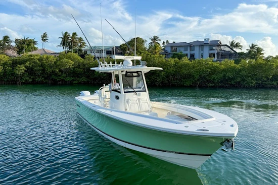 Regulator 31 Yacht For Sale