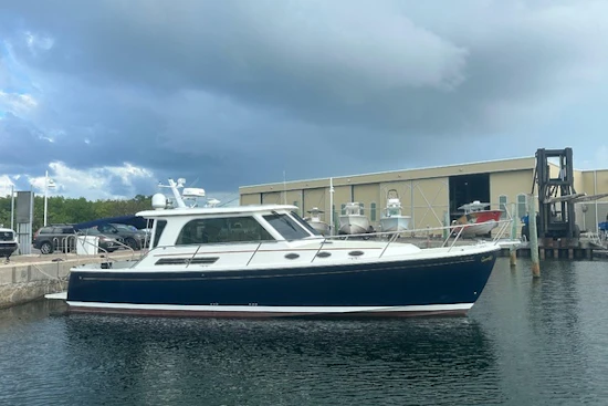 Back Cove 37 Yacht For Sale