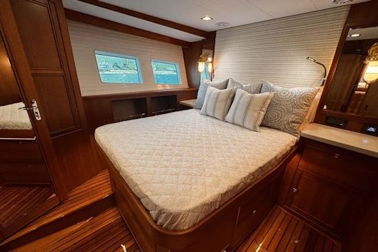 Marlow EXPLORER 70E MK II Yacht For Sale