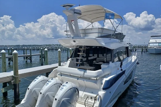 Regal 42 FXO Yacht For Sale
