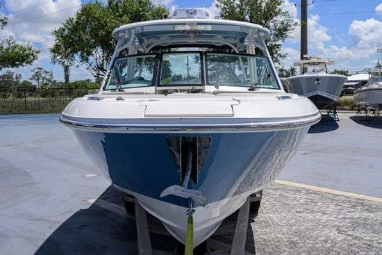 Boston Whaler Vantage Yacht For Sale