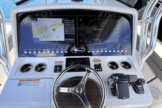 Valhalla Boatworks V33 Yacht For Sale
