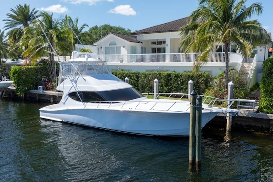 Hatteras 54 GT Yacht For Sale