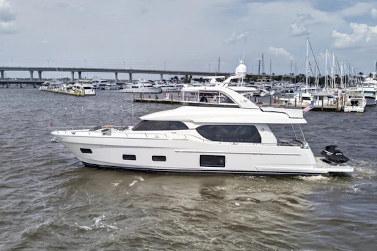 Ocean Alexander 70E Yacht For Sale
