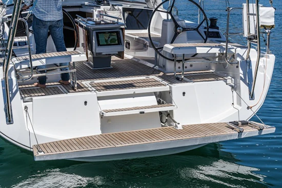 Beneteau Oceanis 41.1 Yacht For Sale