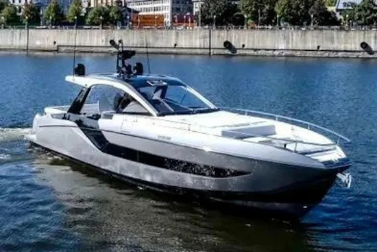 Azimut 47 Verve Yacht For Sale