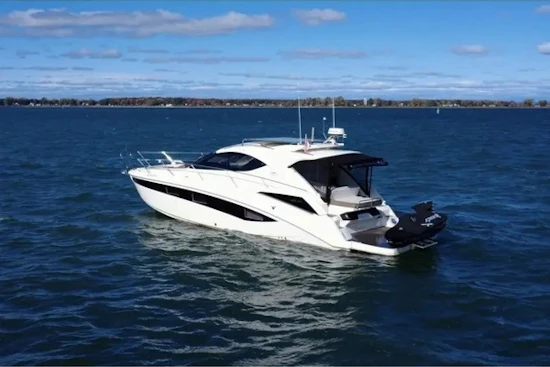 Galeon 405 HTS Yacht For Sale