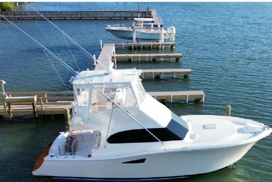 Luhrs Flybridge Yacht For Sale