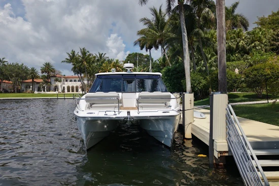 Aquila 36 Sport Yacht For Sale