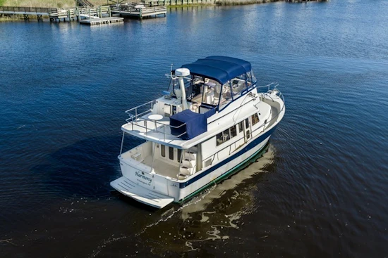 Mainship Expedition 40 Yacht For Sale