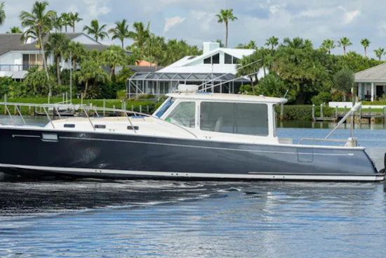 MJM  Yacht For Sale