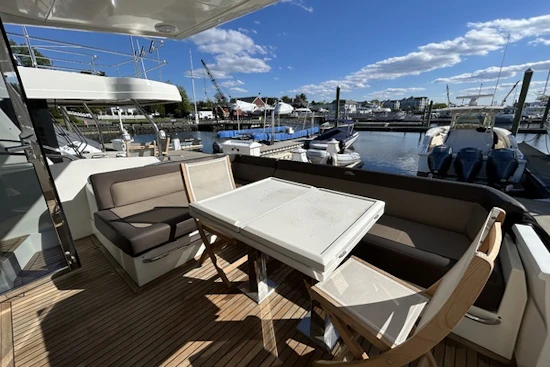 Galeon 550 FLY Yacht For Sale