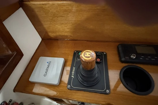 Hinckley 36 EP Yacht For Sale