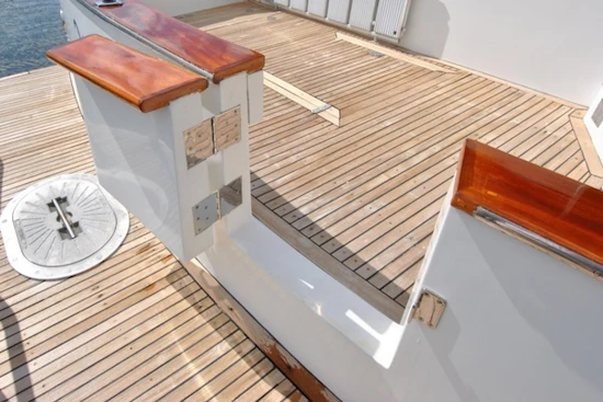 Grand Alaskan Raised Pilothouse Yacht For Sale