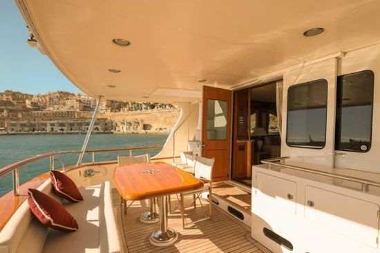 Marlow Explorer 72E-CB Yacht For Sale