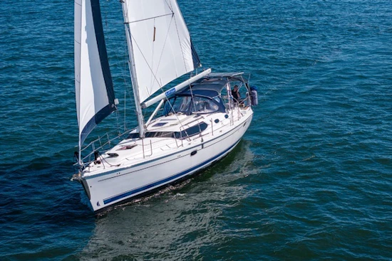 Hunter 45 DS Yacht For Sale
