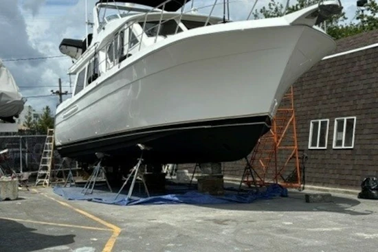 Navigator Classic 48 Yacht For Sale