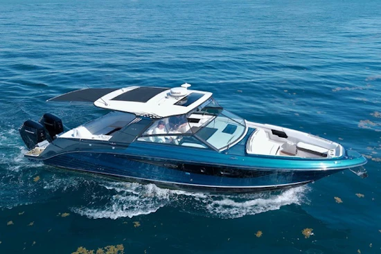 Sea Ray SLX 400 Outboard Yacht For Sale