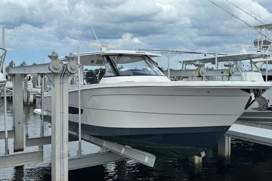 Regal 38 SAV Yacht For Sale