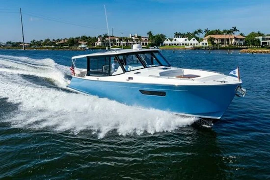 MJM 4 Yacht For Sale