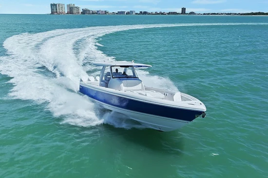 Intrepid 427 Nomad FE Yacht For Sale