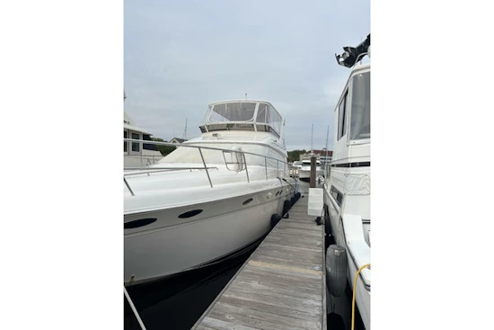 Sea Ray 480 Sedan Bridge Yacht For Sale
