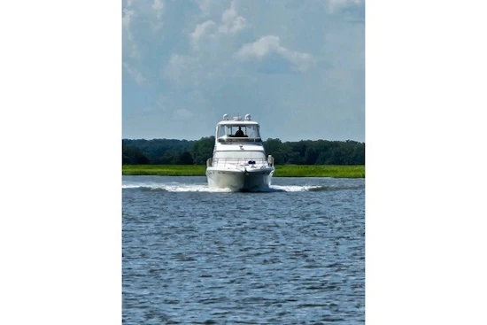 Sea Ray 480 Sedan Bridge Yacht For Sale