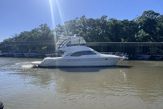 Sea Ray 52 SEDAN BRIDGE Yacht For Sale