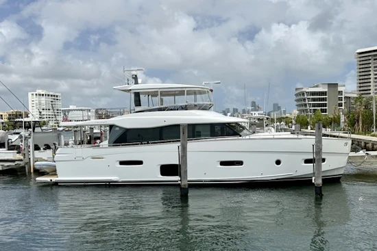 Azimut Magellano 66 Yacht For Sale