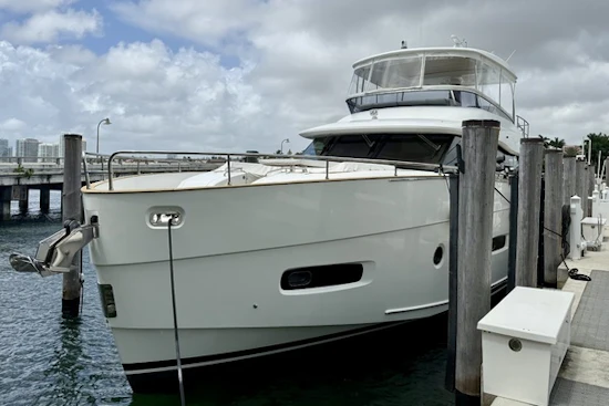 Azimut Magellano 66 Yacht For Sale
