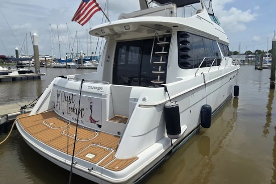 Carver 530 Yacht For Sale