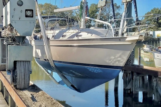 Island Packet  Yacht For Sale