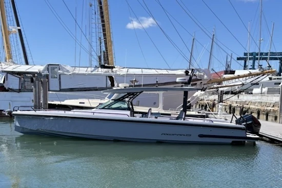 Axopar 37 Sun Top Yacht For Sale