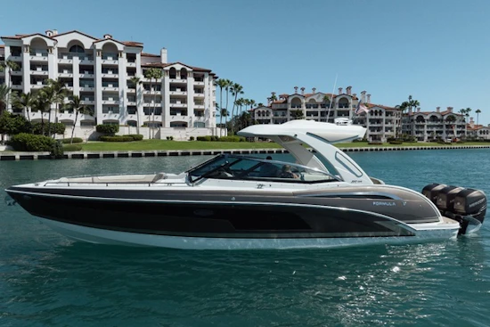 Formula 350 Crossover Bowrider Yacht For Sale