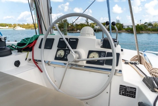 Bali 4.2 Yacht For Sale