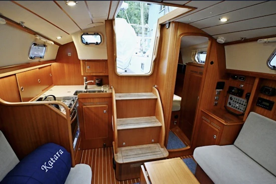 Hallberg-Rassy  Yacht For Sale