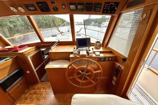 Grand Banks Classic Yacht For Sale
