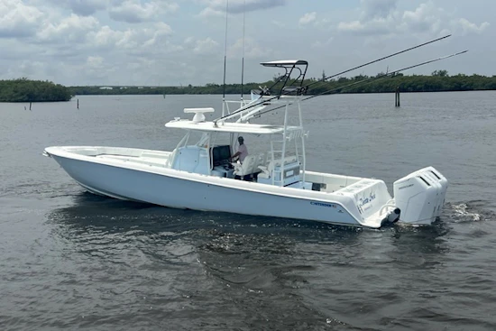 Contender Center Console Yacht For Sale