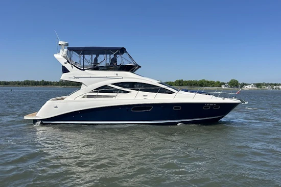 Sea Ray 450 Sedan Bridge Yacht For Sale