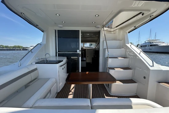 Sea Ray 450 Sedan Bridge Yacht For Sale