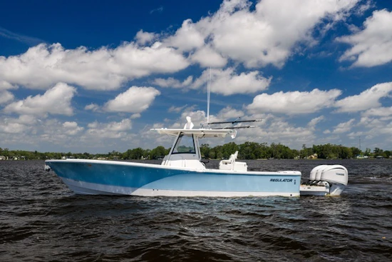 Regulator 34 Yacht For Sale
