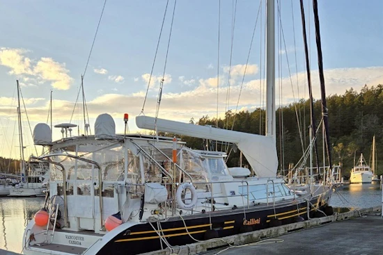 Waterline 50 Yacht For Sale