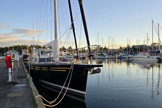 Waterline 50 Yacht For Sale