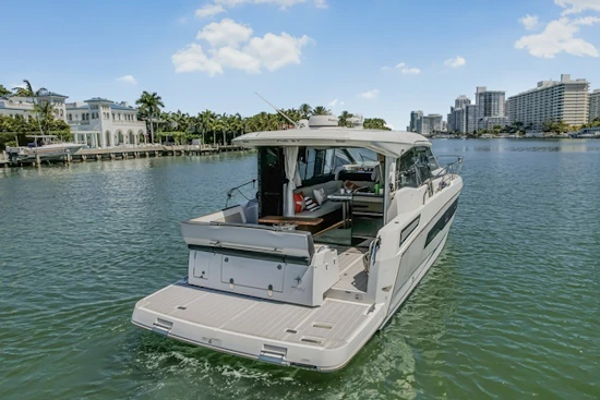 Jeanneau NC 37 Yacht For Sale
