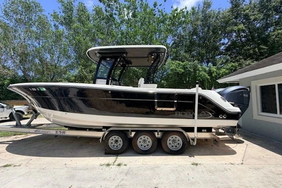 Robalo R302 Center Console Yacht For Sale