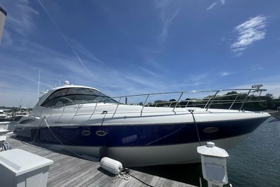 Cruisers Yachts 520 Express Yacht For Sale