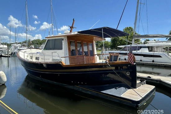 Menorquin 130 Yacht For Sale